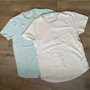 Abercrombie Mens Soft AF Tee.